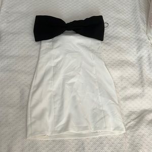 Strapless Bow Mini Dress | ZARA
